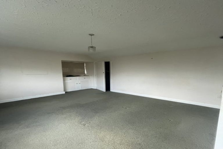 Photo of property in 12 Pannell Avenue, Wainoni, Christchurch, 8061