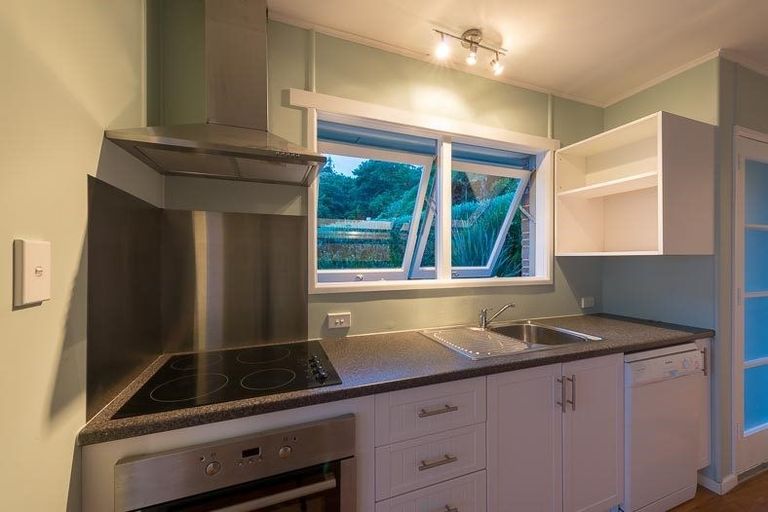 Photo of property in 137 Long Beach Road, Russell, 0202