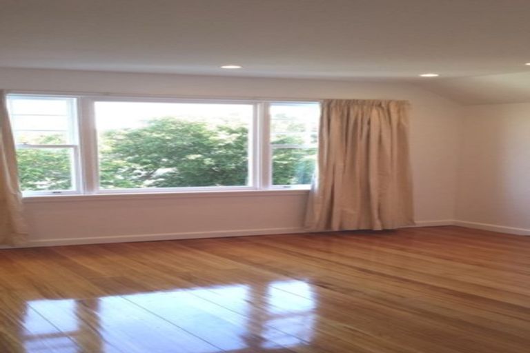 Photo of property in 36 Newnham Terrace, Upper Riccarton, Christchurch, 8041