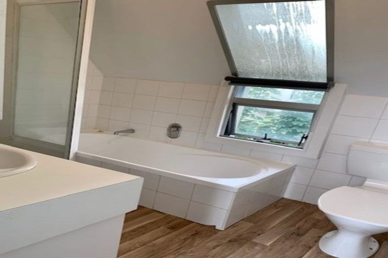 Photo of property in 44e Chester Street West, Christchurch Central, Christchurch, 8013