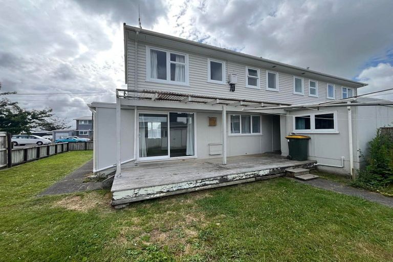 Photo of property in 11 Mahoe Street, Levin, 5510
