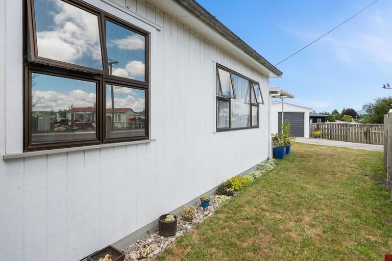 Photo of property in 14 Rangiora Street, Mangakino, 3421