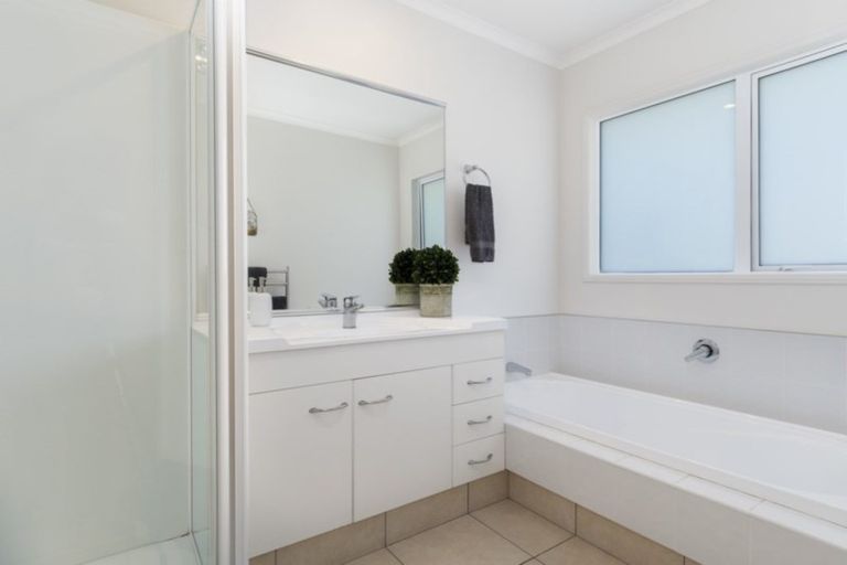 Photo of property in 9 Elmley Place, Bethlehem, Tauranga, 3110