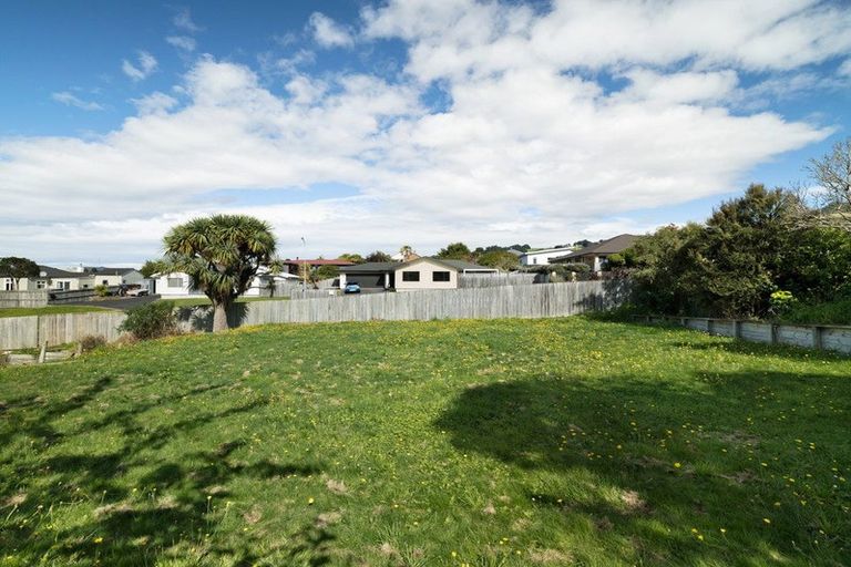 Photo of property in 28 Glendermid Close, Sawyers Bay, Port Chalmers, 9023