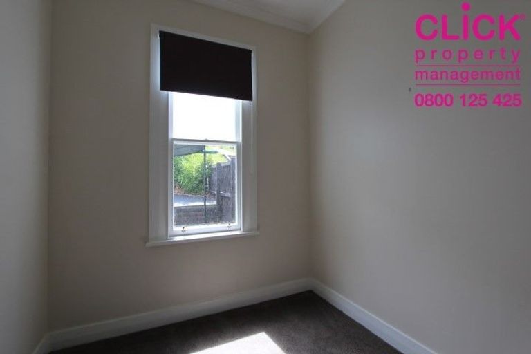 Photo of property in 64 South Road, The Glen, Dunedin, 9011