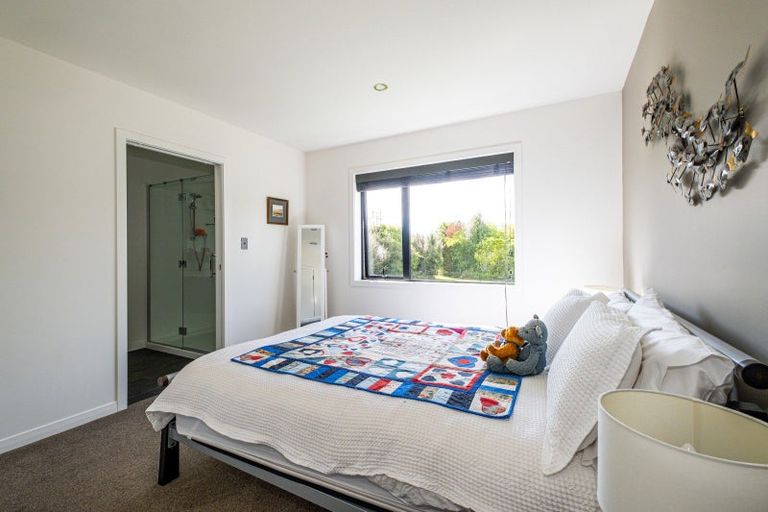 Photo of property in 7 Gale Cutting Road, Geraldine, 7991