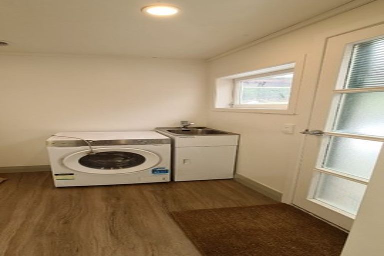 Photo of property in 3 Memorial Drive, Parahaki, Whangarei, 0112