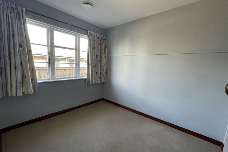 Photo of property in 11 Centennial Avenue, Riccarton, Christchurch, 8041