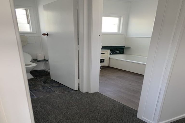 Photo of property in 9 Sutton Crescent, Hillcrest, Hamilton, 3216