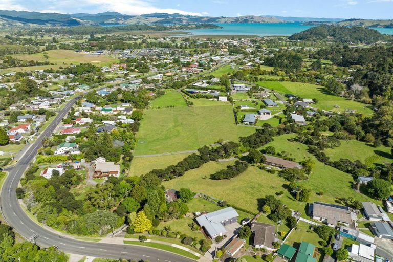 Photo of property in 1601 Rings Road, Coromandel, 3506