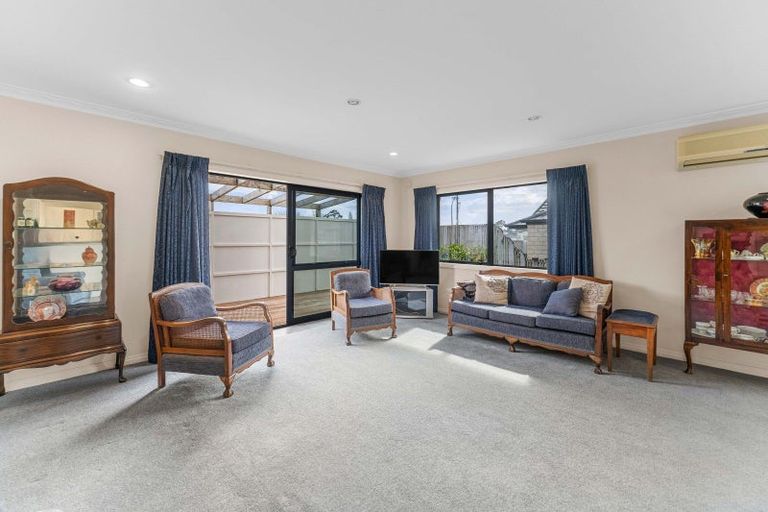 Photo of property in 247 Whitaker Street, Te Aroha, 3320