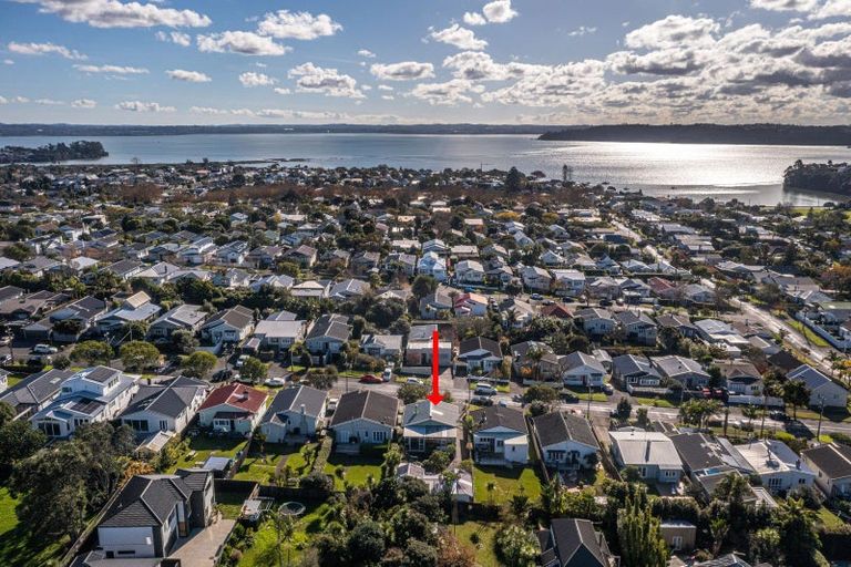 Photo of property in 39 Warwick Avenue, Westmere, Auckland, 1022