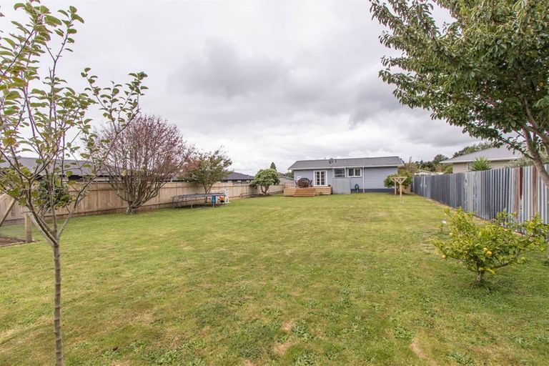 Photo of property in 5 Karaka Street, Inglewood, 4330
