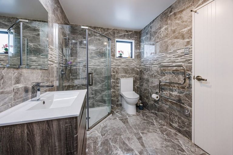 Photo of property in 3b Gills Avenue, Papakura, 2110