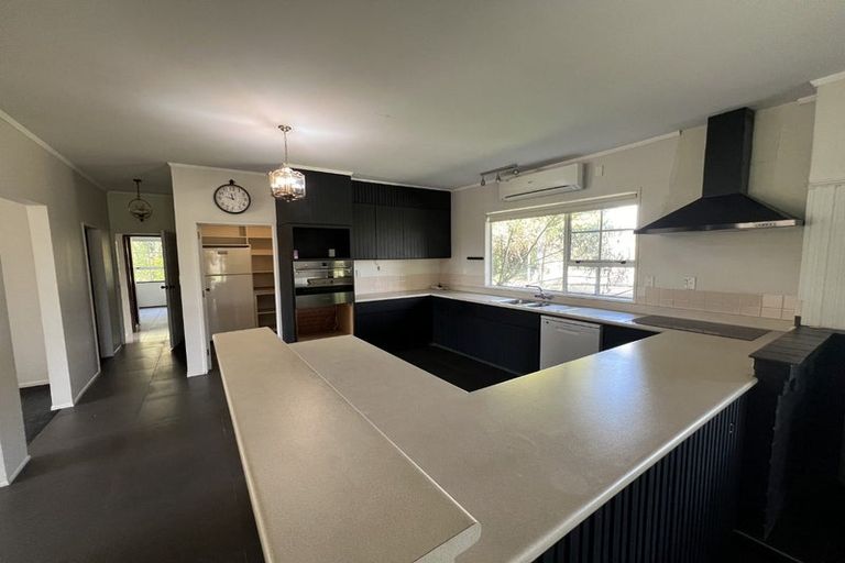 Photo of property in 295 Wooldridge Road, Harewood, Christchurch, 8051
