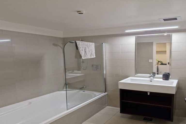 Photo of property in 2-06/424 Maunganui Road, Mount Maunganui, 3116