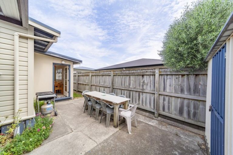 Photo of property in 607 Maddison Street, Akina, Hastings, 4122