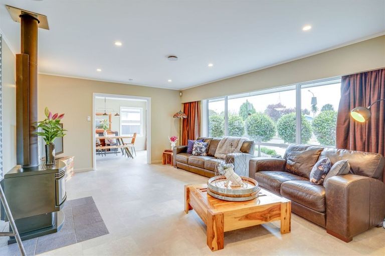 Photo of property in 11 Arlington Street, Burnside, Christchurch, 8053