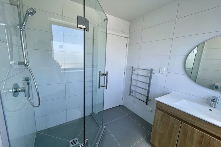 Photo of property in 42b Bond Crescent, Forrest Hill, Auckland, 0620