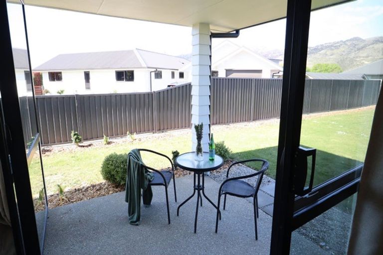 Photo of property in 26a-b Ethereal Crescent, Mount Pisa, Cromwell, 9383