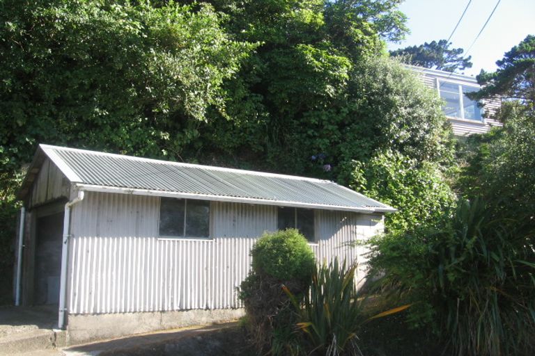 Photo of property in 10 The Rigi, Northland, Wellington, 6012