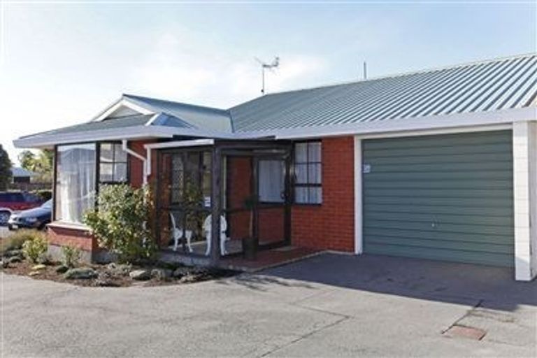 Photo of property in 1/7 Peverel Street, Riccarton, Christchurch, 8011