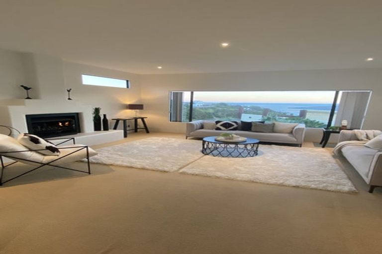 Photo of property in 25 Jordan Street, Island Bay, Wellington, 6023