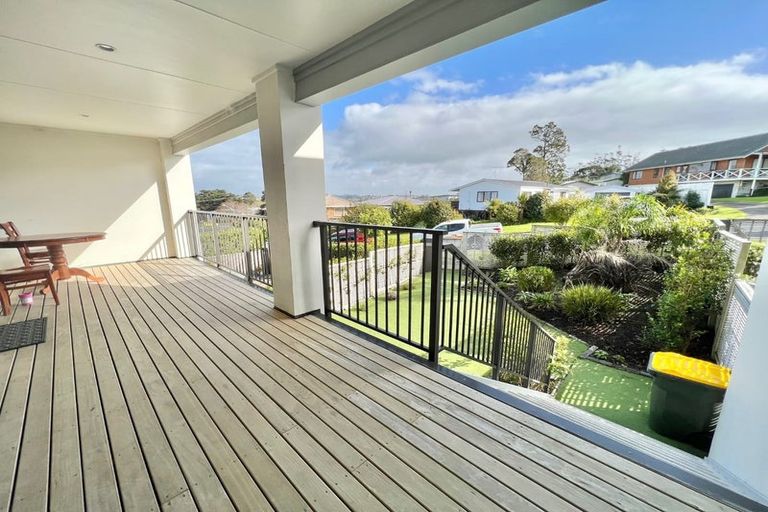 Photo of property in 3c Melia Place, Stanmore Bay, Whangaparaoa, 0932