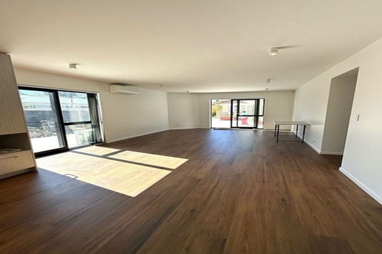 Photo of property in 124 Portage Road, New Lynn, Auckland, 0600