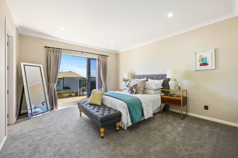 Photo of property in 41 Compass Way, Half Moon Bay, Auckland, 2012