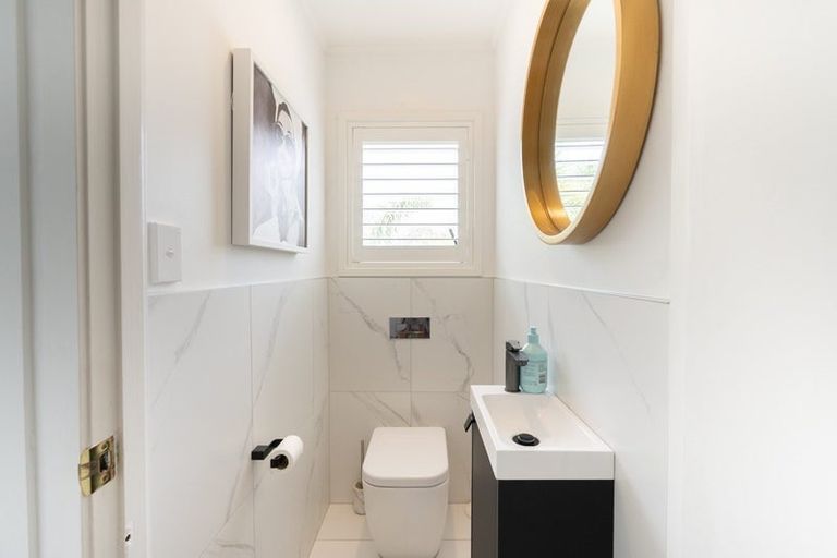 Photo of property in 5a William Street, Takapuna, Auckland, 0622