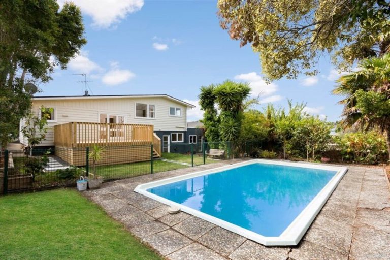 Photo of property in 63 Angelo Avenue, Howick, Auckland, 2014