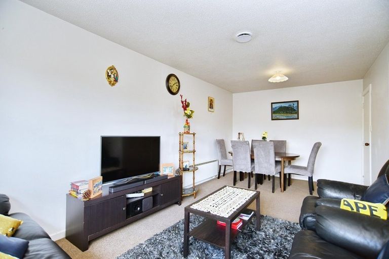 Photo of property in 1/80 Osborne Street, Waltham, Christchurch, 8011