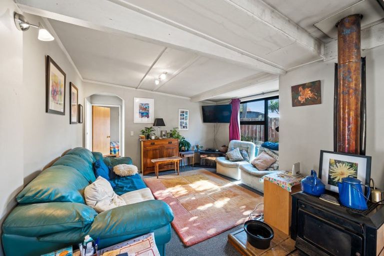 Photo of property in 7 Kinnibeg Street, Albert Town, Wanaka, 9305