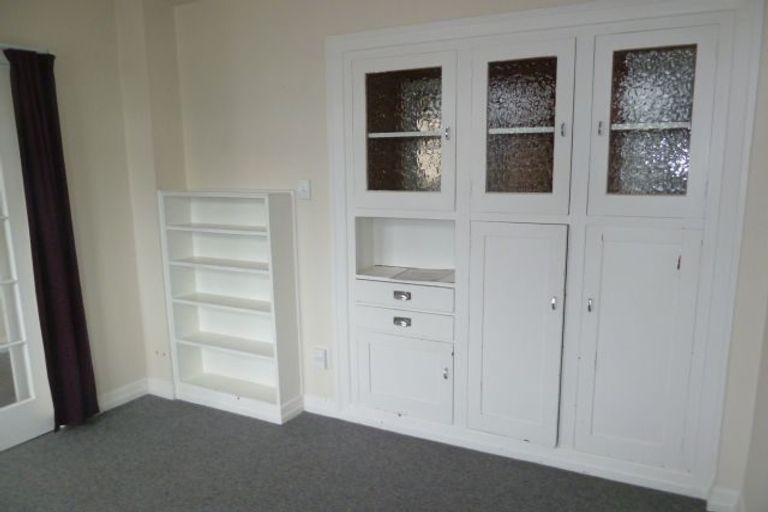 Photo of property in Elms Court Flats, 6/367 The Terrace, Te Aro, Wellington, 6011