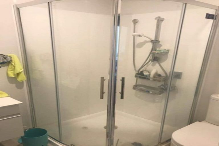 Photo of property in 2 Chiefs Court, Hamilton East, Hamilton, 3216