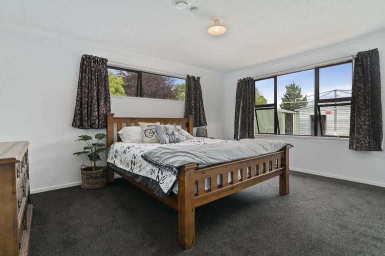 Photo of property in 87 Newcastle Street, Clyde, 9330