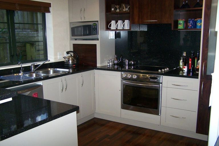 Photo of property in 26a Elliot Street, Howick, Auckland, 2014