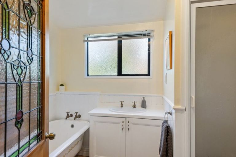 Photo of property in 24 Broad Street, Southbridge, 7602