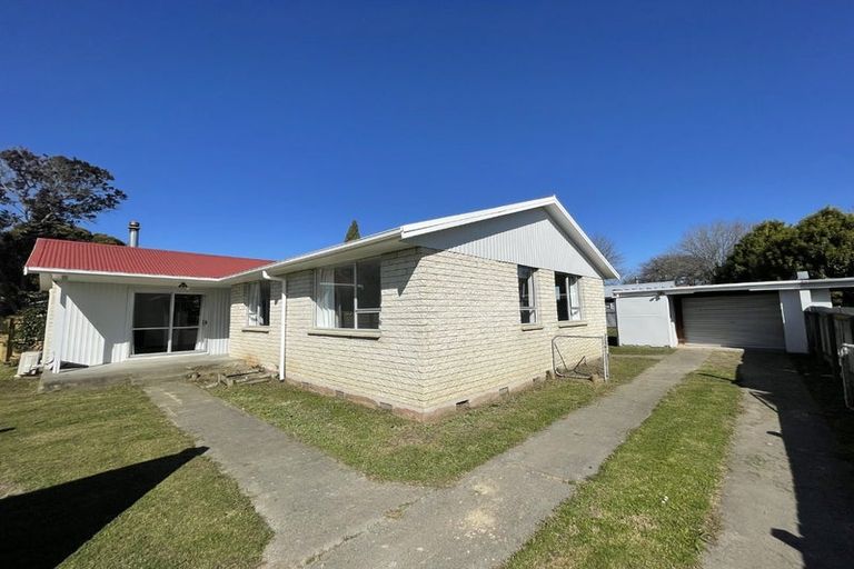 Photo of property in 15 Livingstone Road, Flaxmere, Hastings, 4120