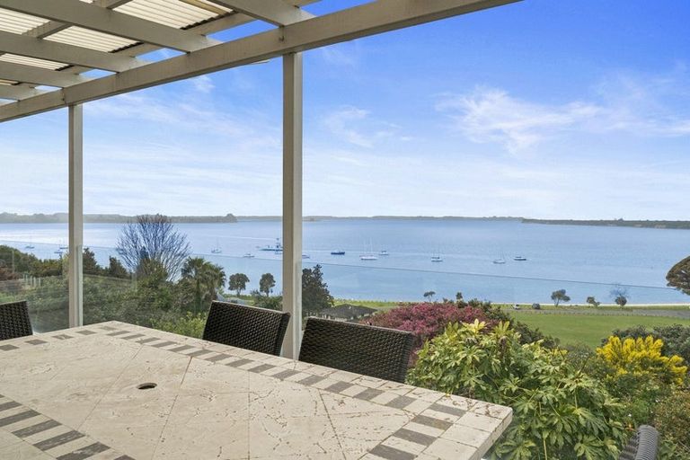 Photo of property in 83 Harbour View Road, Omokoroa, 3114