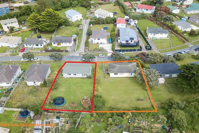 Photo of property in 11 Taupiri Crescent, Titahi Bay, Porirua, 5022