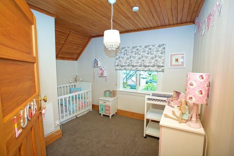 Photo of property in 14 Grasmere Street, Waimataitai, Timaru, 7910