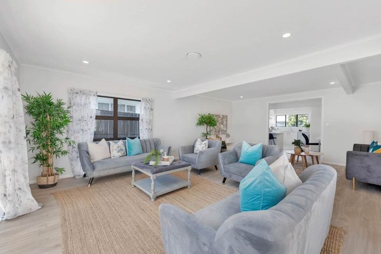 Photo of property in 1/55 Alfriston Road, Manurewa East, Auckland, 2102