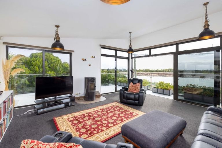 Photo of property in 57 Kibblewhite Street, New Brighton, Christchurch, 8061