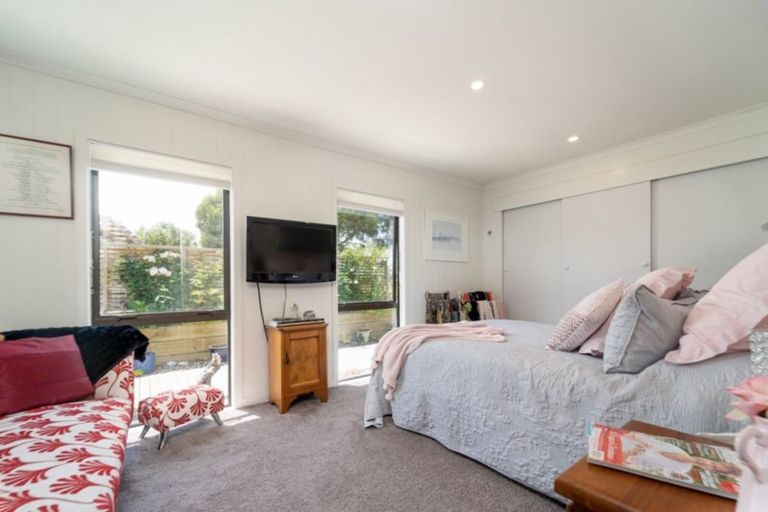 Photo of property in 34 Bidwills Cutting Road, Greytown, 5794