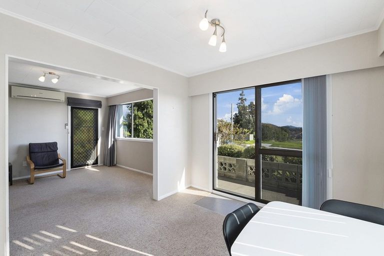 Photo of property in 29 Huia Street, Waikanae, 5036