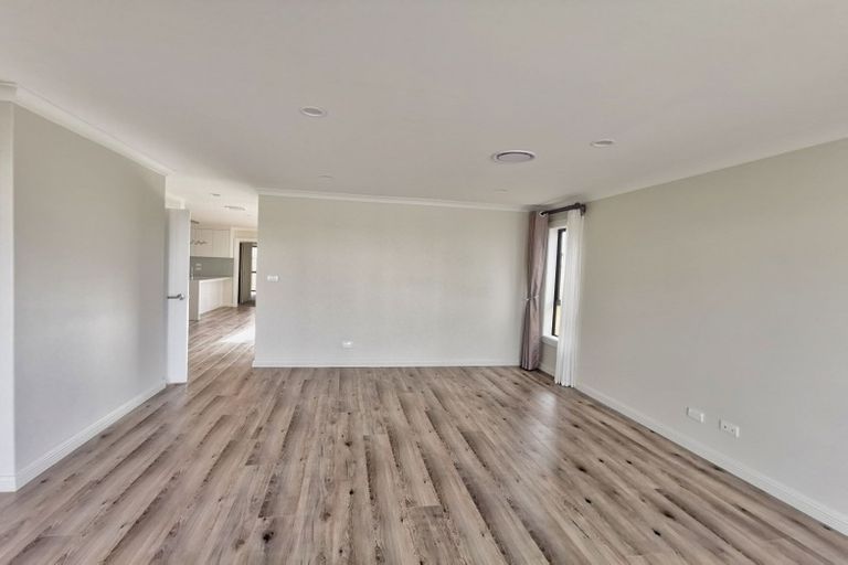 Photo of property in 34 Myland Drive, Hobsonville, Auckland, 0616