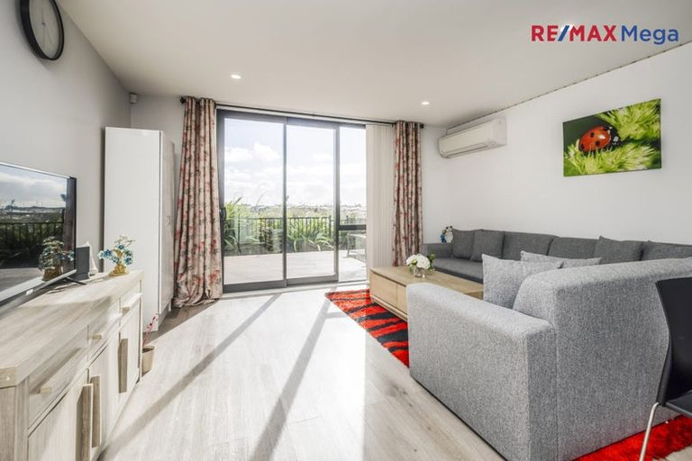 Photo of property in 31 Tuuhura Road, Pukekohe, 2120