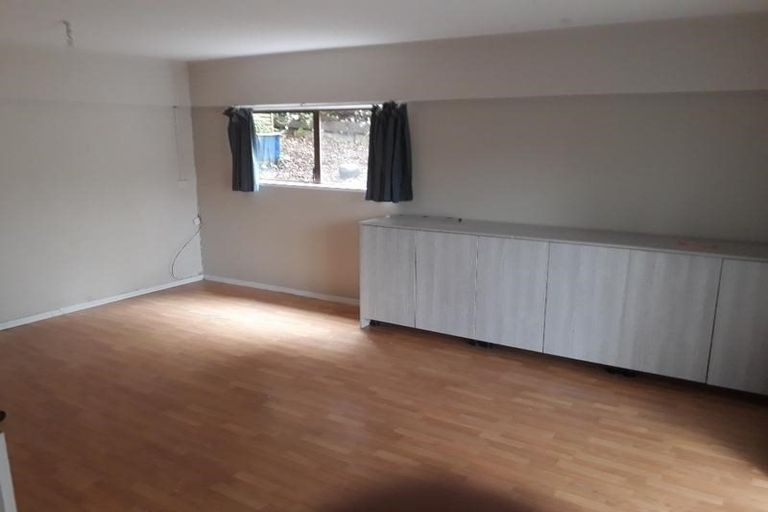 Photo of property in 24 Wycherley Drive, Bucklands Beach, Auckland, 2014